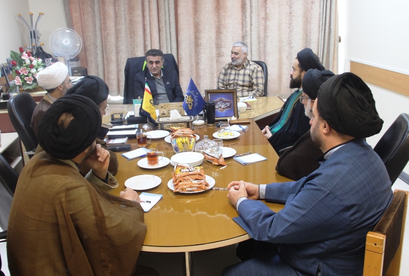 نشست مدیرعامل گاز گلستان با ائمه جماعات شرکت  ؛ برنامه ریزی معنوی و آمادگی استقبال از ماه رمضان